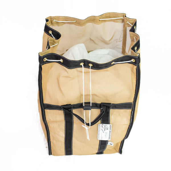 ★haag★ a parachute bag (navy) Parachute Duffle Bag – Hackett Equipment