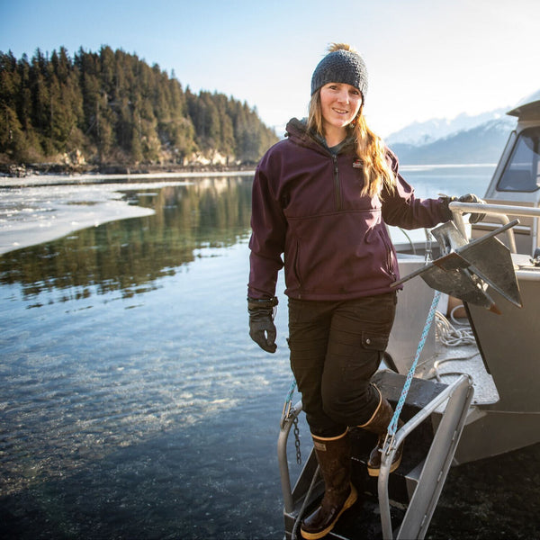 Softshell Pullover: The Kamishak Bay